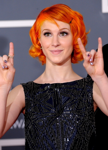 Hayley Williams Pictures and Hairstyles