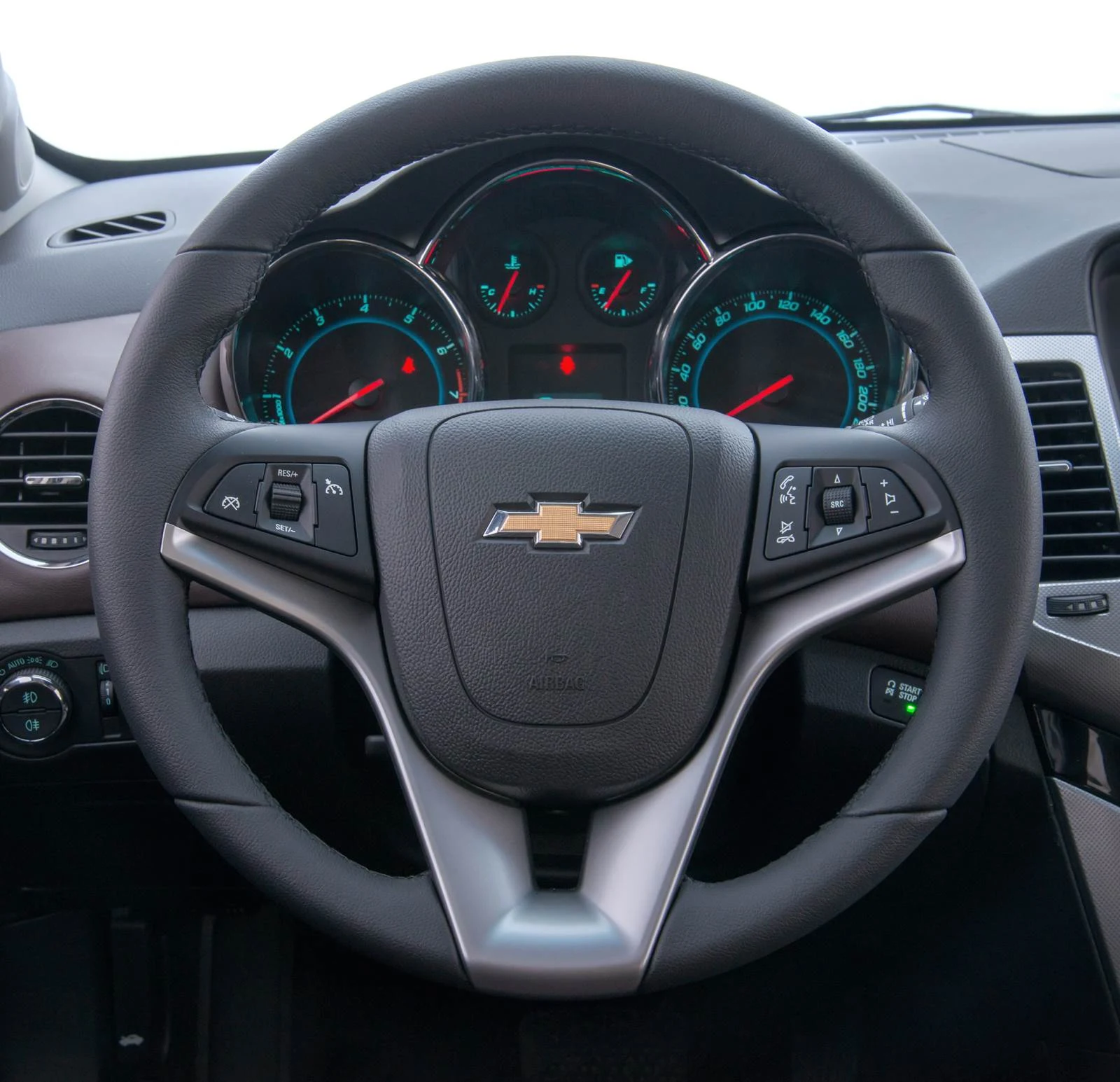 Novo Chevrolet Cruze Sport6 (Hatch) 2015 - interior