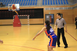 Mudanzas Álvaro Barakaldo EST gana 61-51 al Begoñazpi en Lasesarre