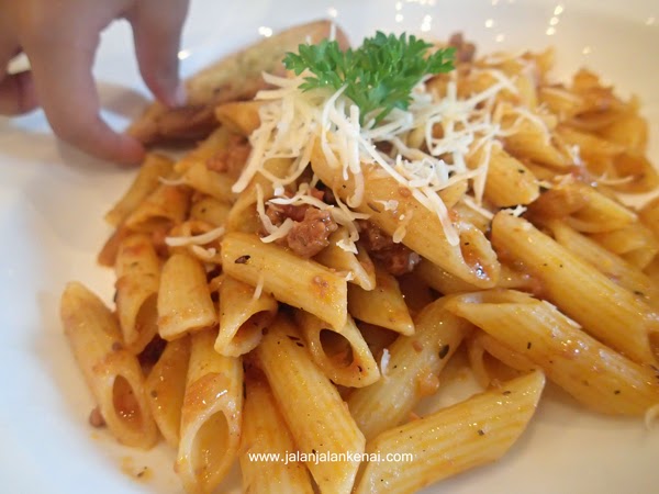 pasta lacamera coffee bandung