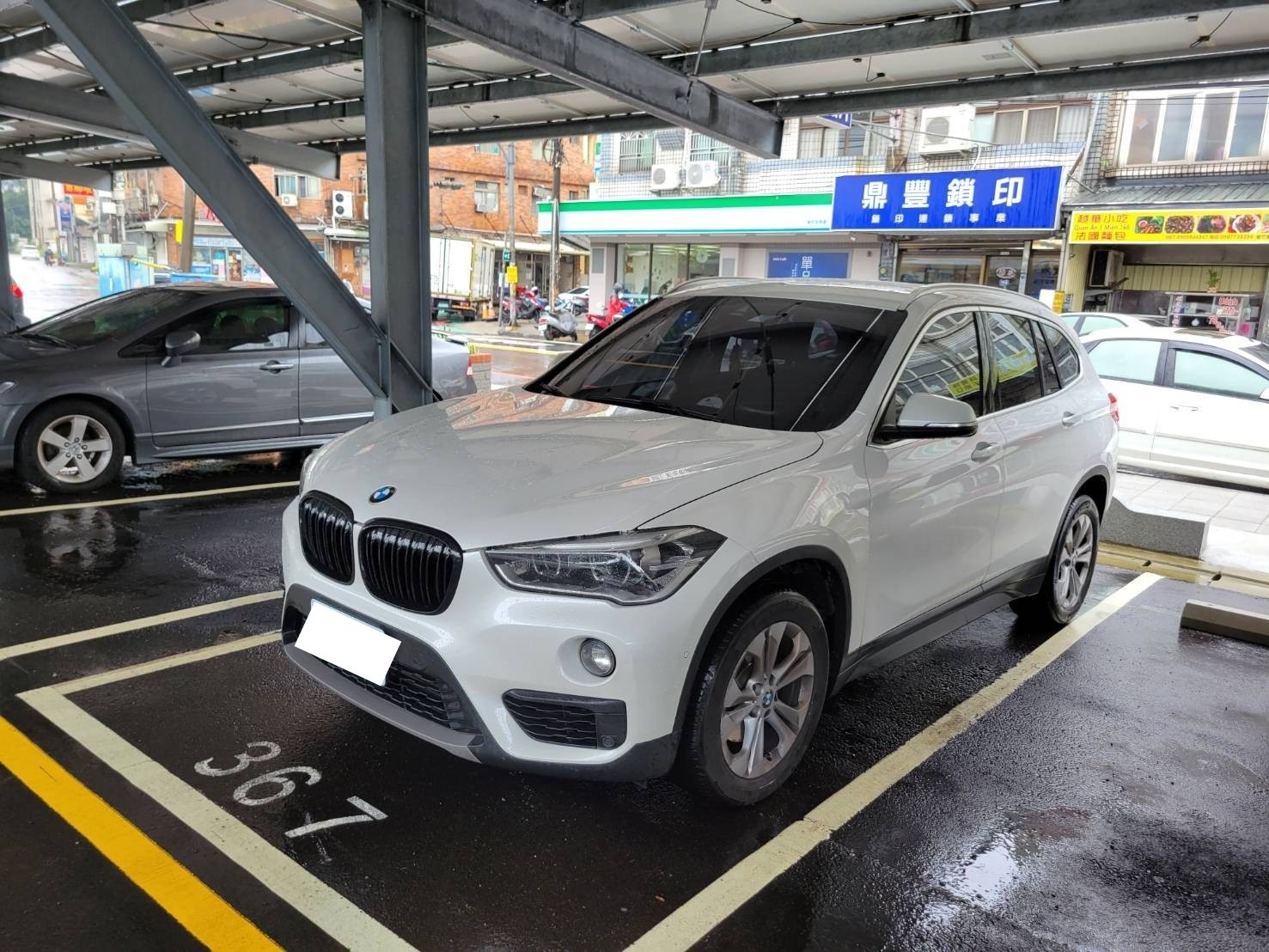 BMW進口車買賣推薦-2018 BMW X1 sDrive18i-跑4.5萬-SUM認證