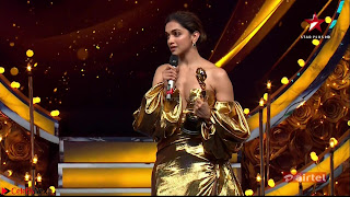 Deepika Padukone in Glittering Deep neck Golden Gown at  Lux Golden Rose Awards 2018  Exclusive 002.jpeg