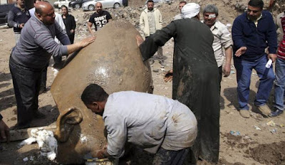 Historical archaeological discovery in Egypt: a colossus representing Ramses II
