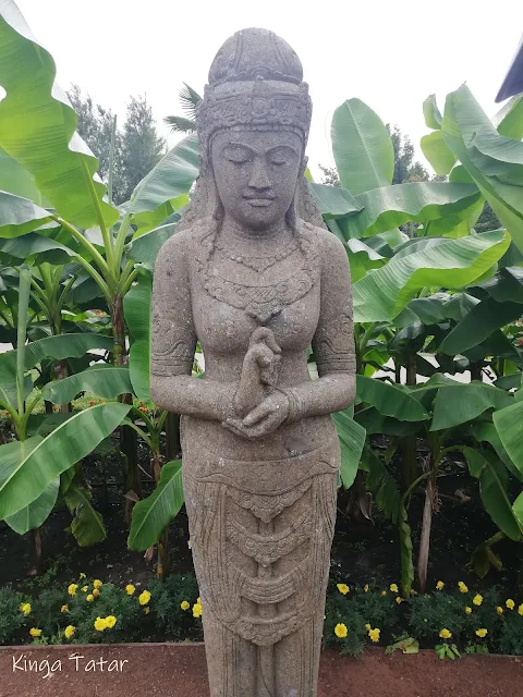Garten_Deko_Statue