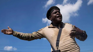 Líder de la banda haitiana G9, Barbecue, declara guerra al presidente Ariel Henry.