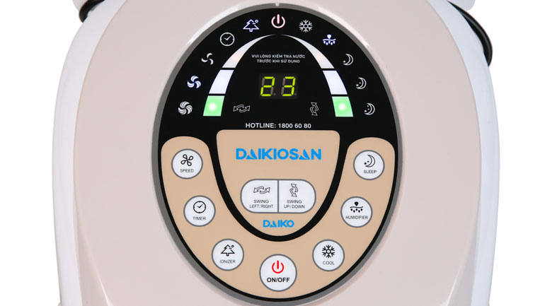 Điều khiển nút nhấn và màn hình hiển thị rõ nét - Quạt điều hoà Daikiosan DKA-01500B