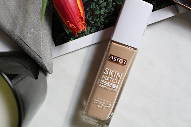 astor foundation review 200 nude moisture