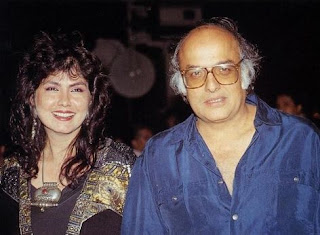 Pooja Bhatt Family Husband Son Daughter Father Mother Marriage Photos Biography Profile.