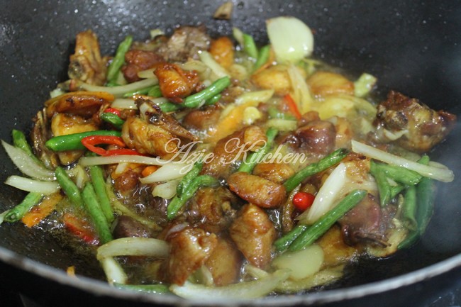Ayam Goreng Garam Kunyit - Azie Kitchen