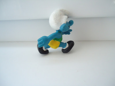 Hurdler Smurf Figure Peyo Schleich 1980