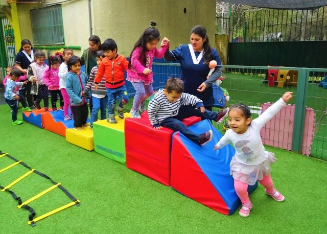 Fundación Arcor inició capacitación a educadoras de la JUNJI