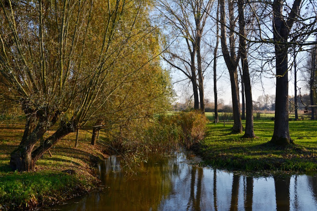 Vincent Van Gogh, Etten-Leur, Nuenen, Zundert, Den Bosch, Noordbrabants Museum Den Bosch, De Aardappeleters, The Van Gogh, Zadkine, Collse Watermolen, Opwettense Watermolen, De Lindehof Nuenen, Pollevie Den Bosch, Bossche Bol, Fietsroute Van Gogh Noord-Brabant, Vincentre, Nuenen Ville, Van Gogh kerk Nuenen, Van Goghkerk Etten-Leur, de Aardappeleters in 3D in Nuenen van Peter Nagelkerke, De Roosdonckmolen Nuenen, La Trappe, Zundert trappist, van gogh fietspad Daan Roosegaarde, moeierboom nuenen