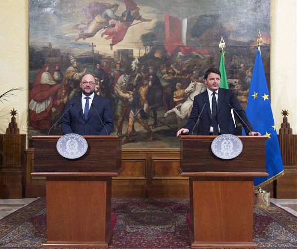 Renzi: "Con l'Europa non polemiche ma proposte"