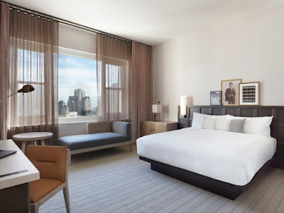deluxe king room