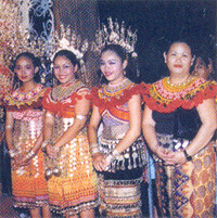 [gawai_dayak3.jpg]