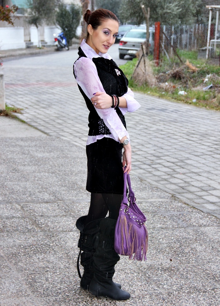 fringe purple purse and black flat over the knee boots