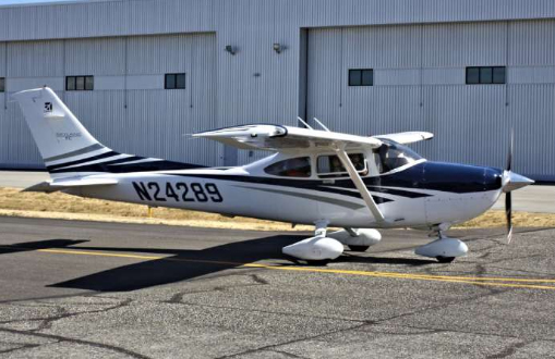 Photo of a plane similar to the one that is missing