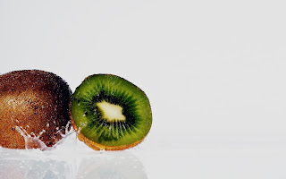 kiwi wallpaper