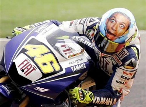 valentino rossi helmet 2011. Valentino Rossi Face Moto GP