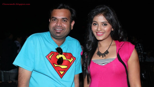 Anjali pictures in Settai Movie audio release event