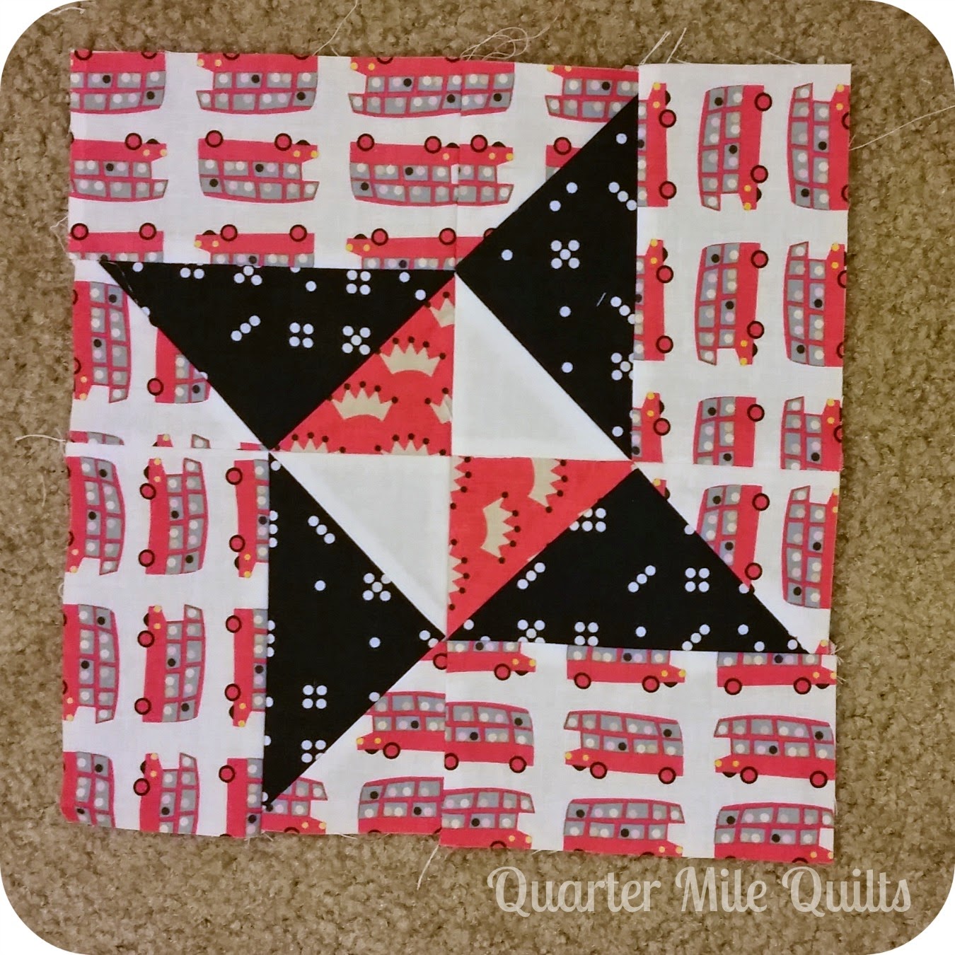 http://quartermilequilts.blogspot.com/2014/08/samurai-star-block-tried-true-tutorial.html