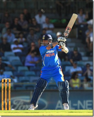 PERTH, AUSTRALIA - FEBRUARY 08 Sachin Tendulkar of India cuts during the One Day International match between India and Sri Lanka at WACA on February 8, 2012 in Perth, Australia.