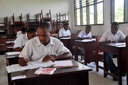 Ratusan Siswa di Kabupaten Puncak Ikuti Ujian Nasional di Timika dan Nabire