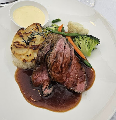 20230429_Dinner-chateaubriand.jpg