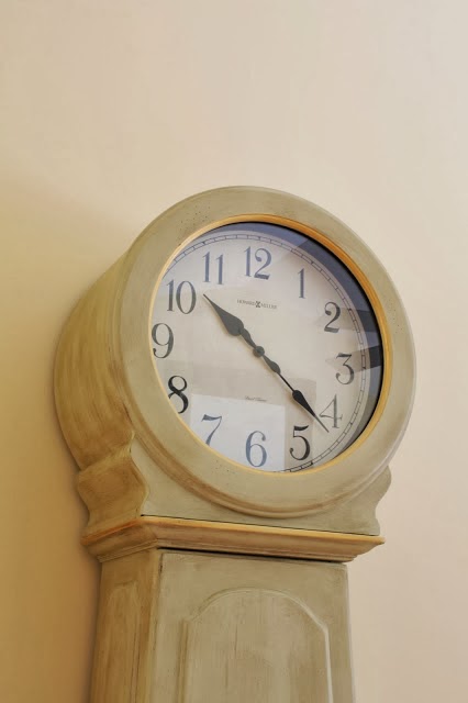 http://thecomfortsofhome.blogspot.com/2014/01/country-french-swedish-mora-clock-reveal.html