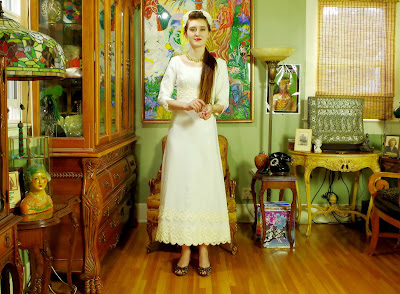 60s Simplicity Vintage White Linen Sheath Bridal Gown with Ecru Cotton Lace and Detachable Train