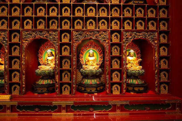 Buddha Tooth Relic temple-Singapore