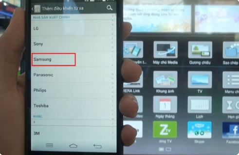 Khởi động tivi Samsung bằng cổng hồng ngoại trên điện thoại