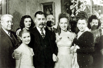 Una Familia De Tantas 1949 Image 1