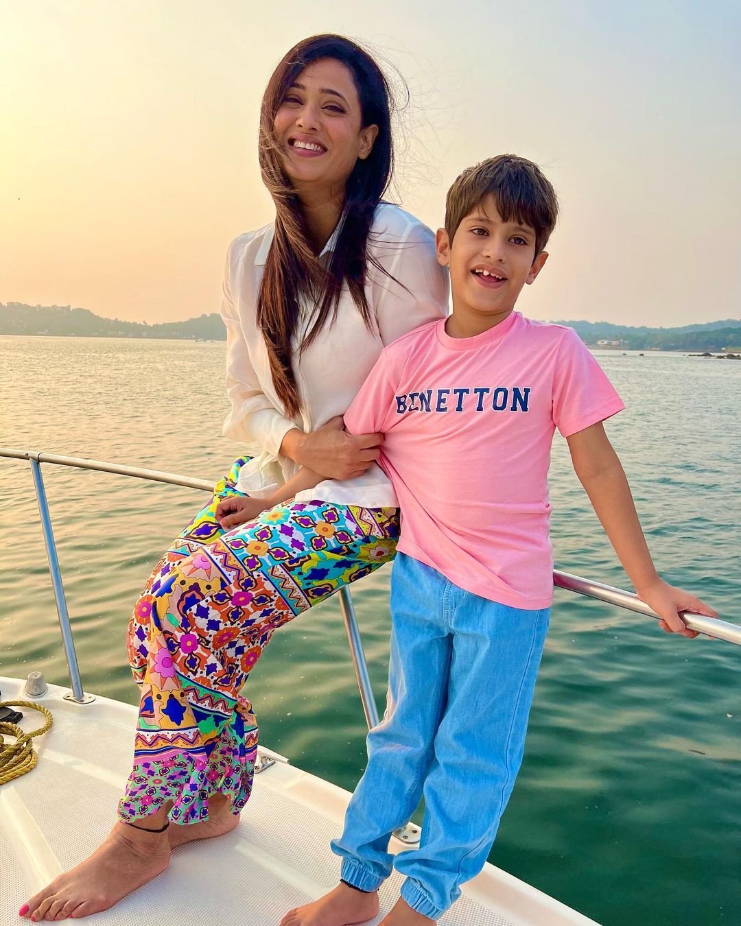 Shweta-tewari-daughter-and-instagram