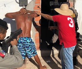 Exclusivo: polícias realizam operação em Delmiro Gouveia e prendem 7 pessoas (vídeo) 