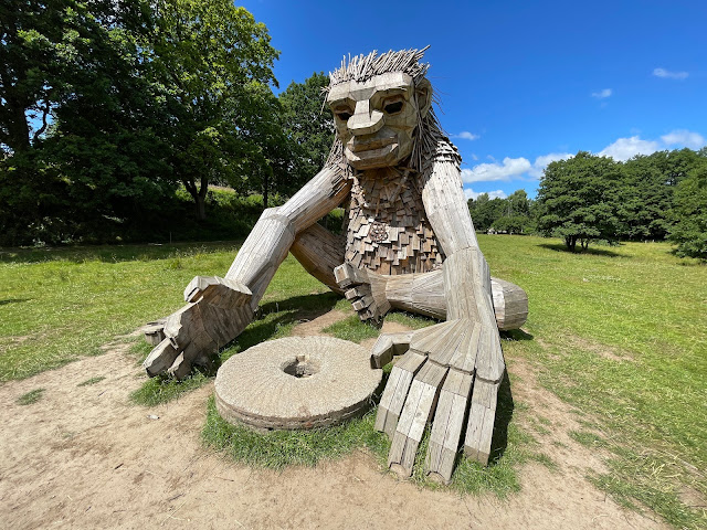 Thomas Dambo’s wooden troll, Ene Ojesten