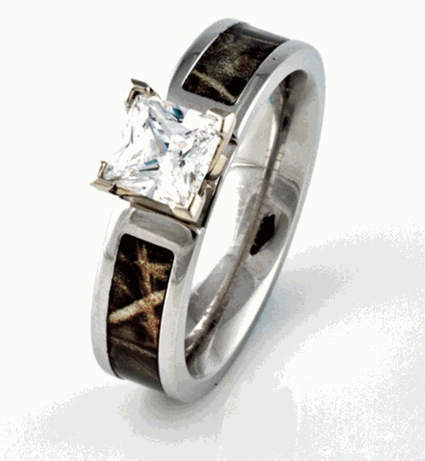 Camo Wedding Rings: A Great Taste of Adventure