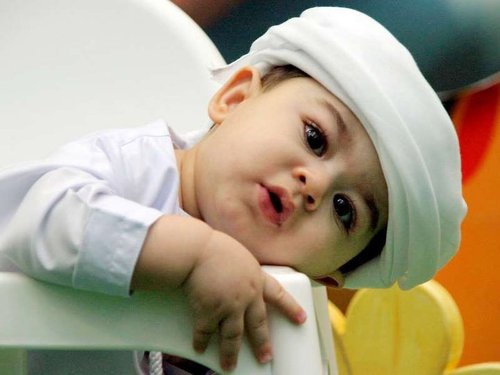 nama bayi islami laki laki terbaik beserta artinya