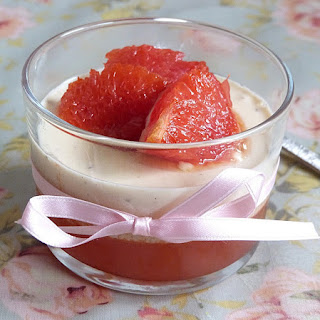 https://danslacuisinedhilary.blogspot.com/2016/02/panna-cotta-pomelo-en-gelee-et-roti.html