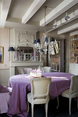 Decoración de Interiores con color Púrpura Morado