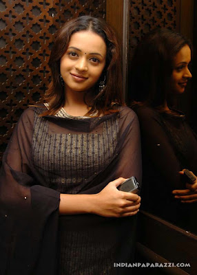 BHAVANA LATEST WET PHOTOS