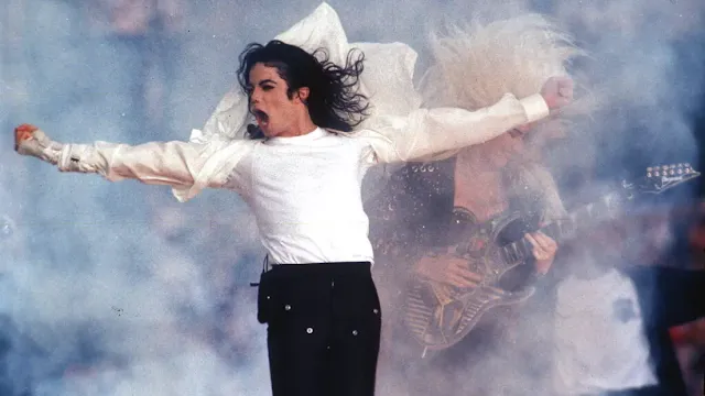 Who is the closest music artist to Michael Jackson in the 21st century?