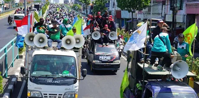 Geruduk Istana Hari Ini, Serikat Buruh Desak Pemerintah Sederhanakan RUU Ketenagakerjaan