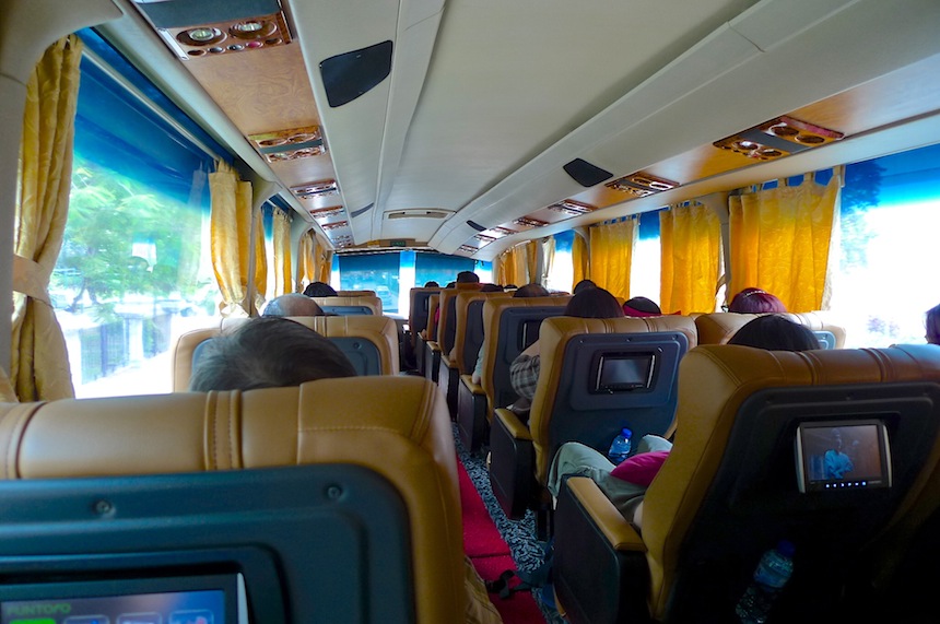 My Very First Blog: Taking The Aeroline Bus To Penang