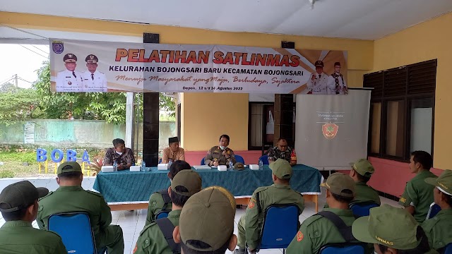 Kelurahan Bojongsari Baru Gelar Pelatihan Satlinmas