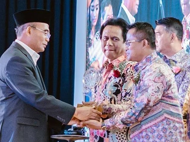 Kembangkan TIK dalam Pendidikan, Jawa Barat Raih Anugerah Kihajar 2017