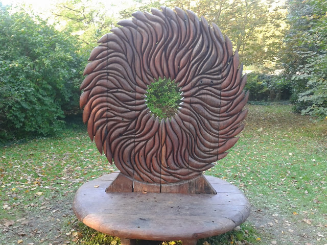 Strata Outdoor Sculpture Lacock Abbey // 76sunflowers