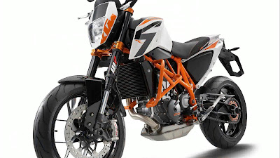 New KTM 690 right side view Hd Picture