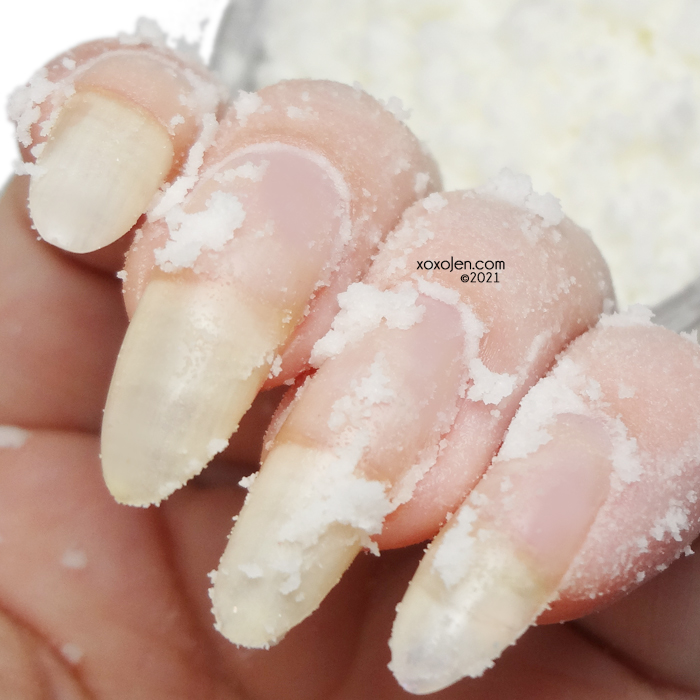 xoxoJen's swatch of The Soapy Chef Snow Way hand and nail scrub