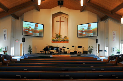 http://www.storeboard.com/blogs/religion/the-online-church-platform/432844